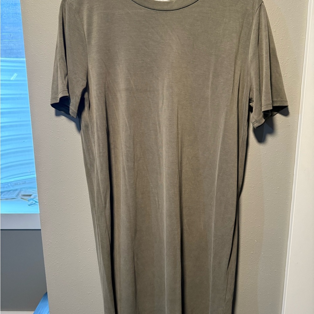 Casual Olive Green T-Shirt Dress